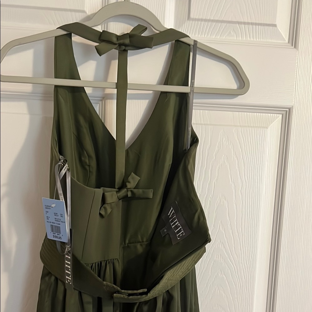 Vera Wang halter vneck dress